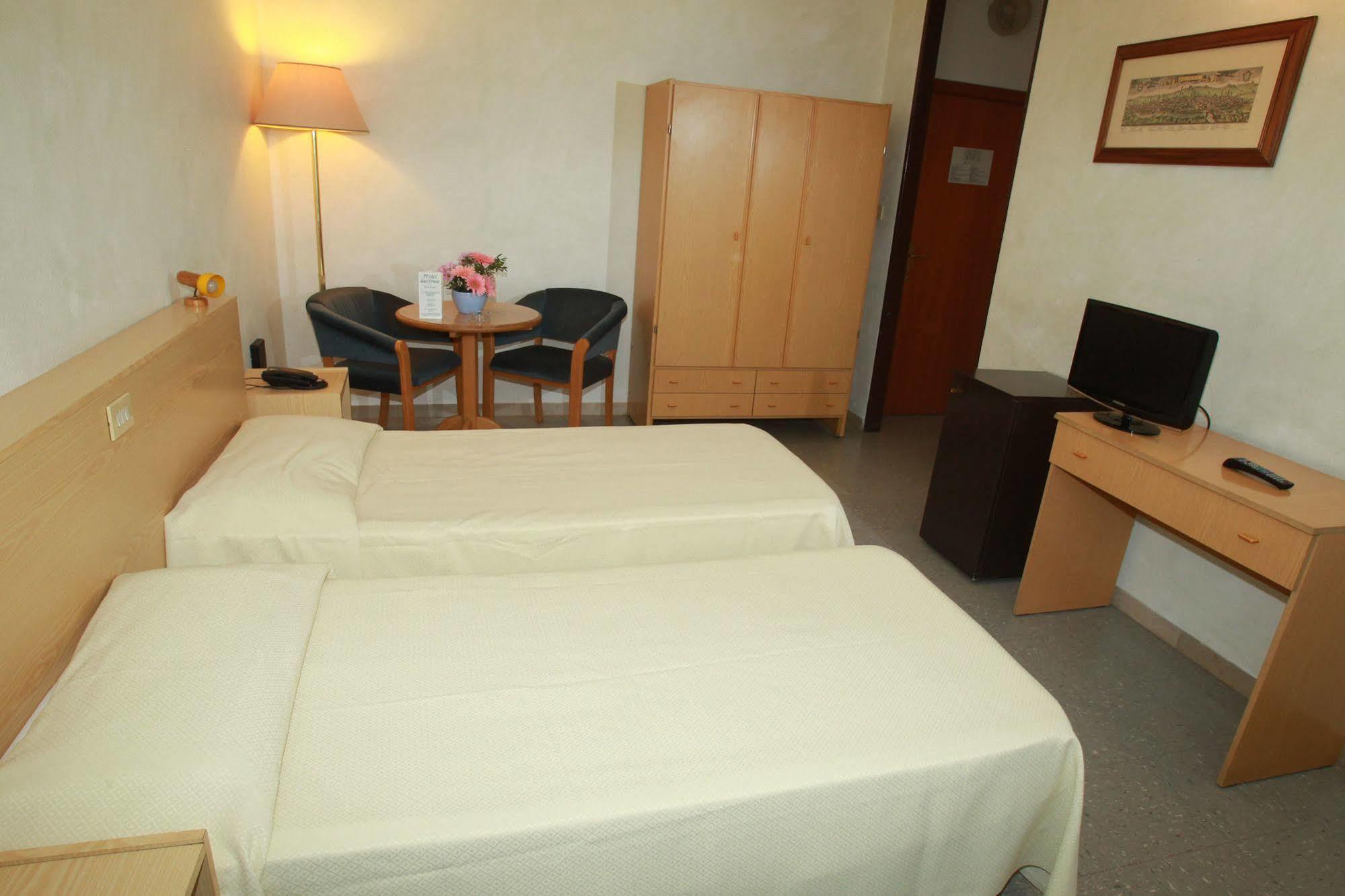 San Vitale Hotel 2*